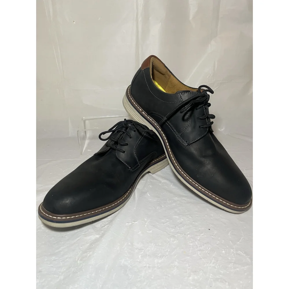 Size 9 W Florsheim Norwalk Plain Toe Oxford Black